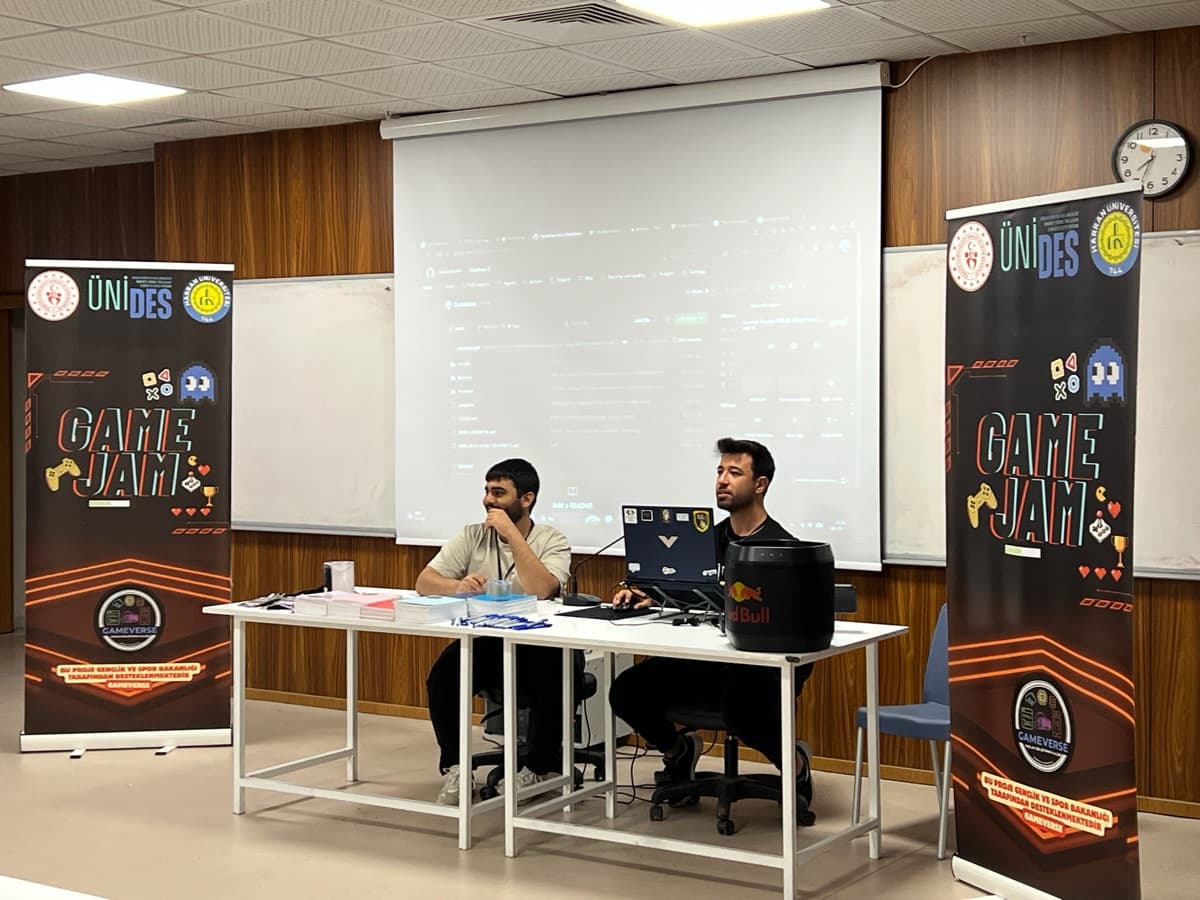 GameJam — Organization & Coordination. Worked with the GameVerse team on the planning, coordination, and on-site execution of the GameJam event.